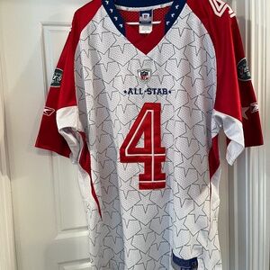 Men’s football jersey. NEW